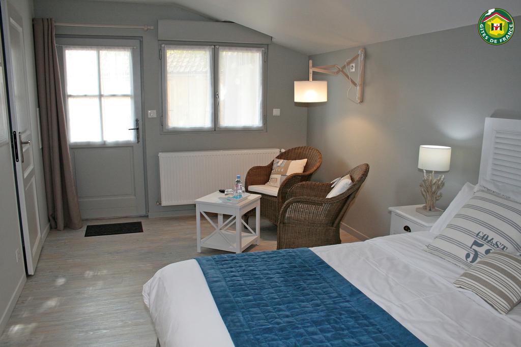 Le Clos Du Miroir Courset Rum bild