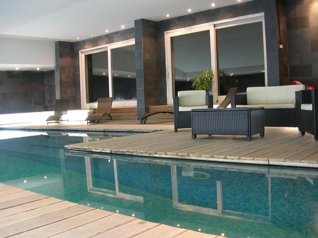 Le Clos Du Miroir Courset Exteriör bild